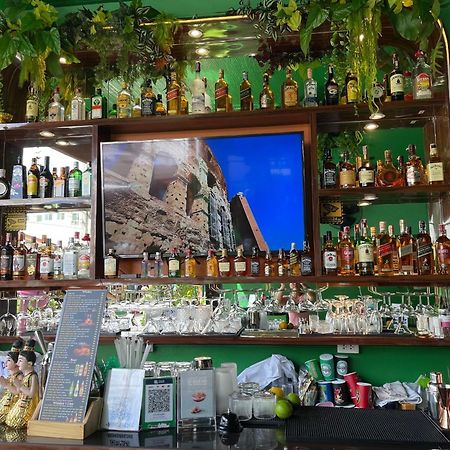 Elephant Room Patong Dış mekan fotoğraf